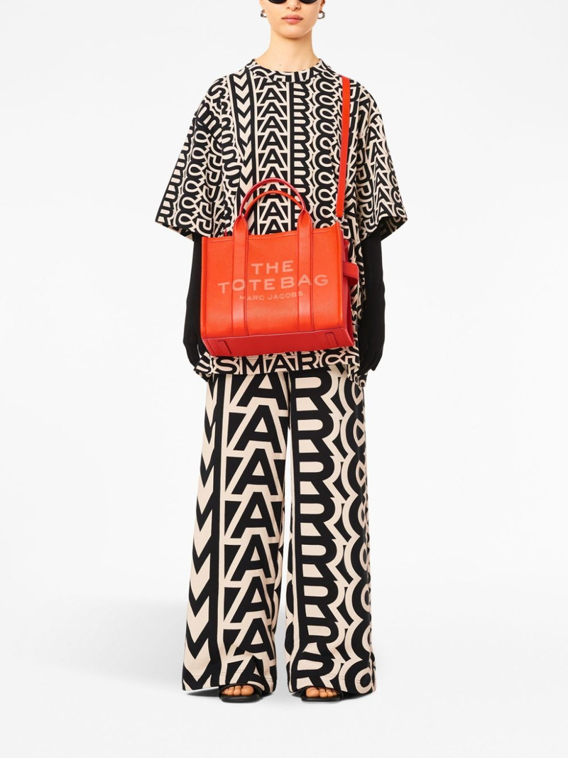 Marc Jacobs The Medium leather tote bag outlook