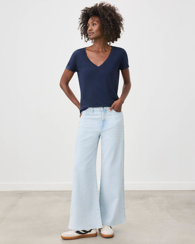 Splendid Kate V-Neck Tee outlook