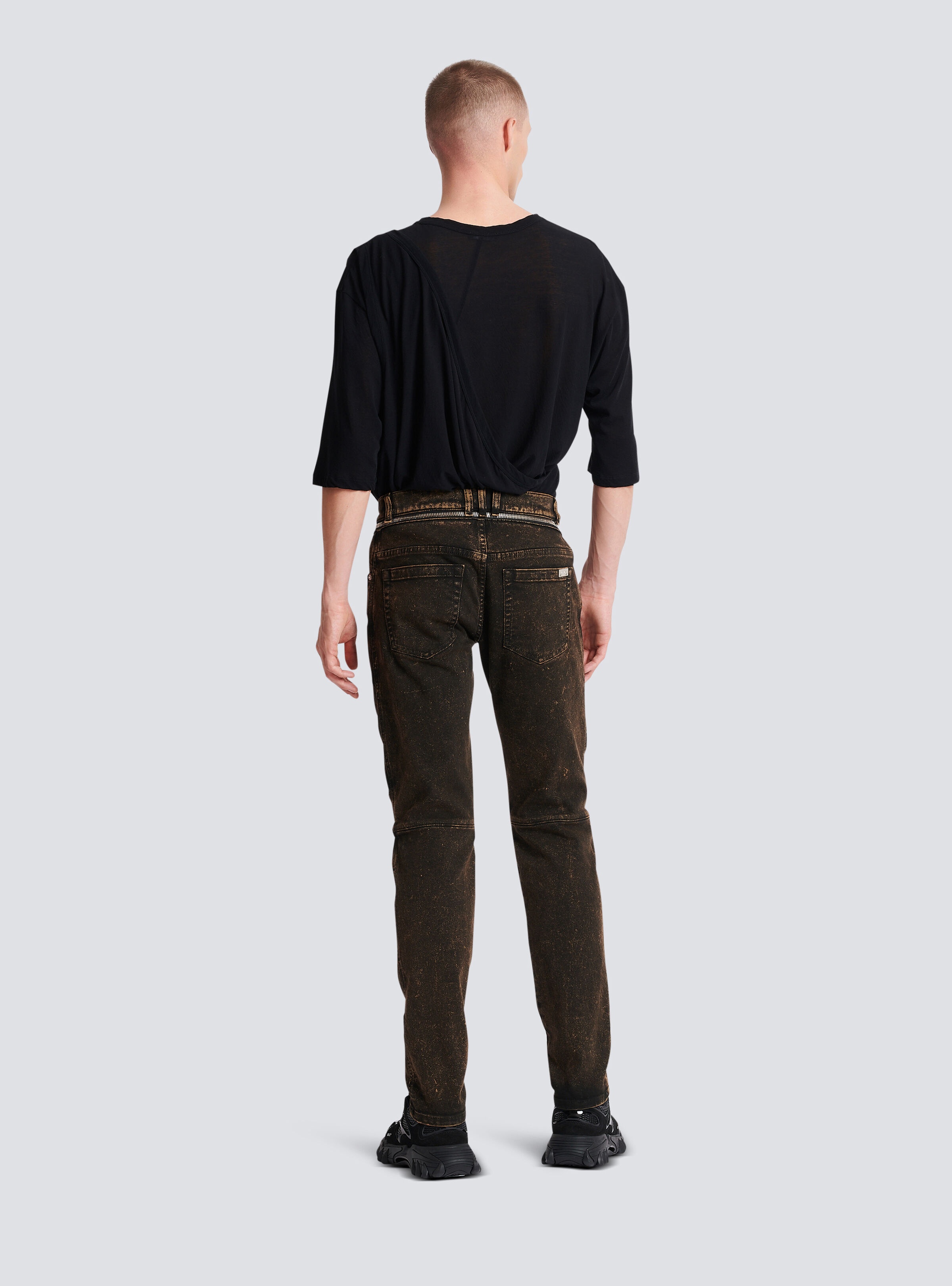 Slim-fit jeans with zipped belt - 4