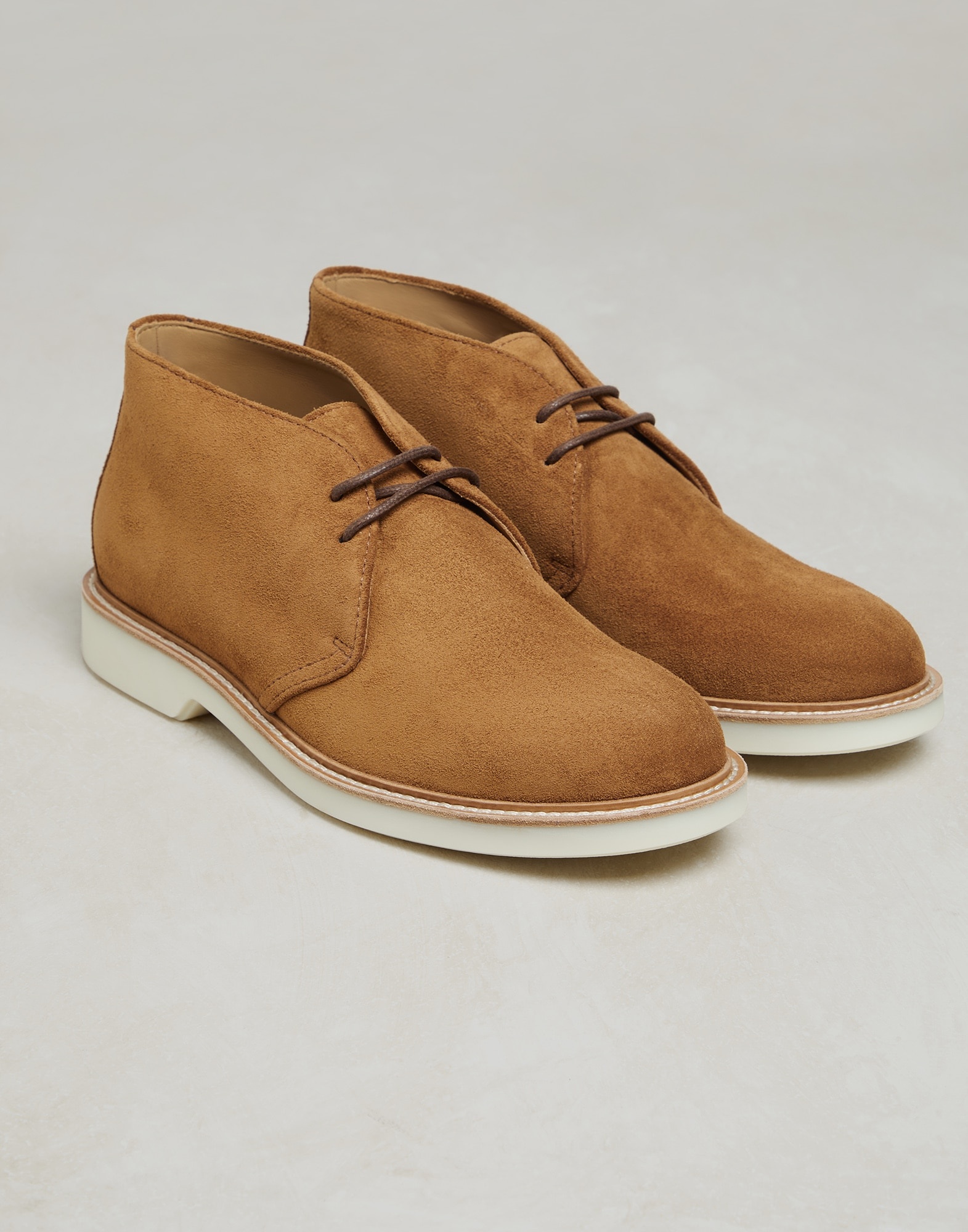 Suede mid boots with white sole - 2