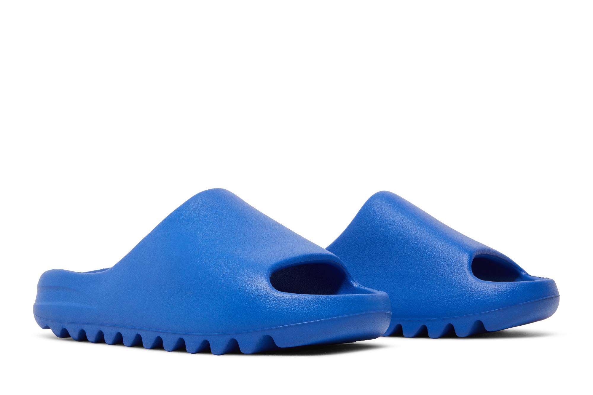 Yeezy Slides 'Azure' - 8