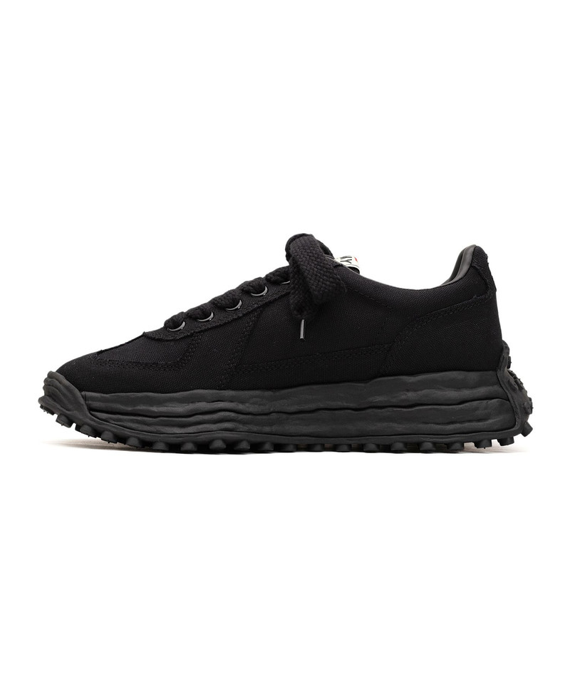 "LARRY" OG Sole Canvas Low-top Sneaker 22