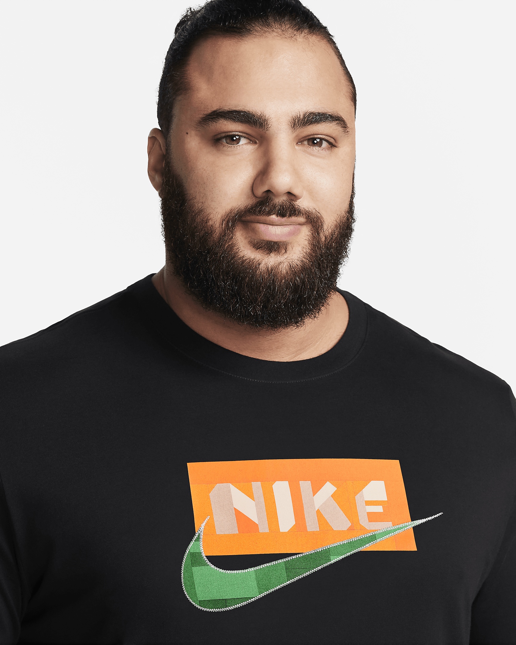 Nike Sportswear Men's T-Shirt - 8