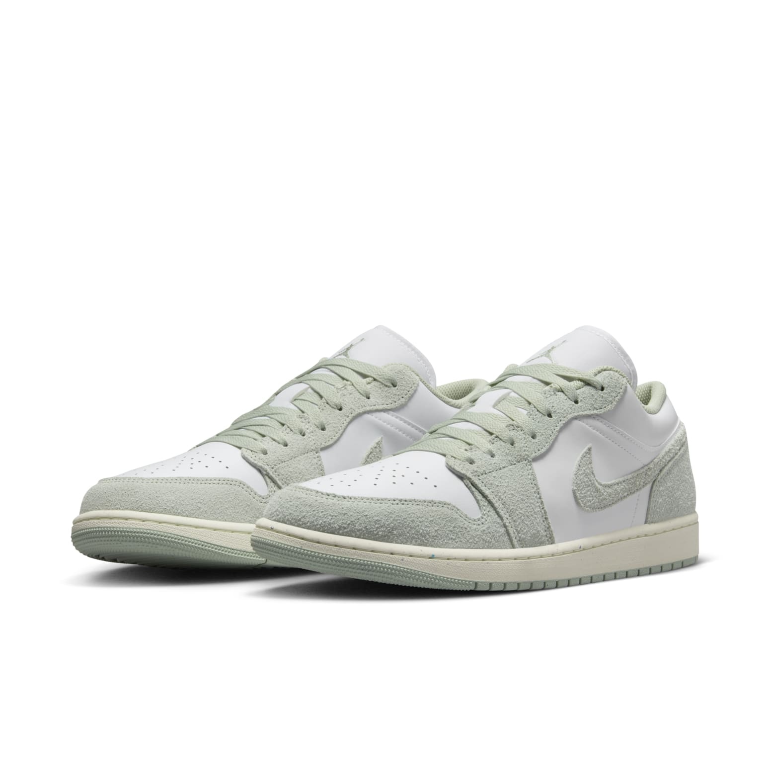 Air Jordan 1 Low SE 'White Seafoam' FN5214-131 - 3