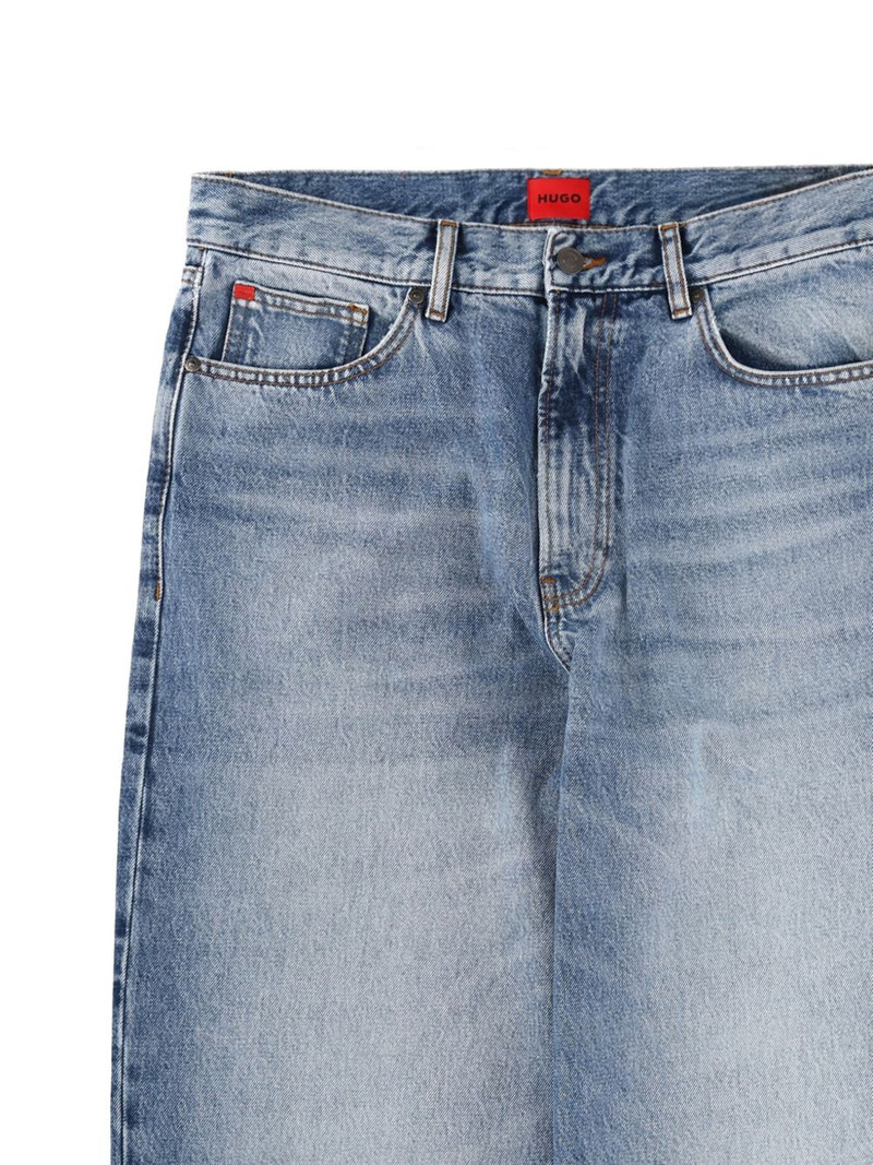 HUGO blue jeans outlook
