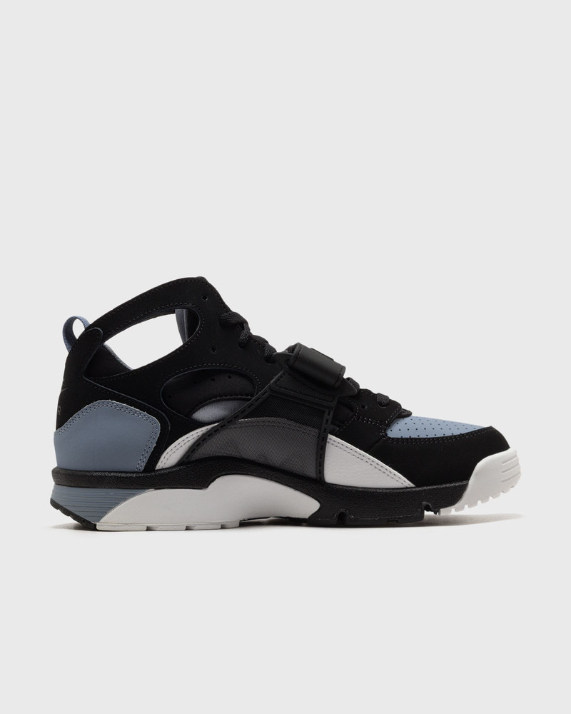 Nike AIR TRAINER HUARACHE outlook