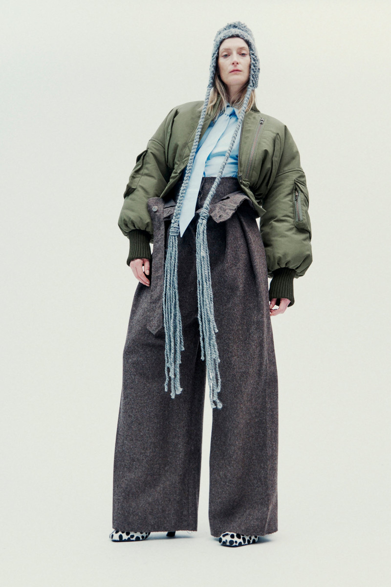 MA1 BOMBER JACKET KHAKI GREEN 5