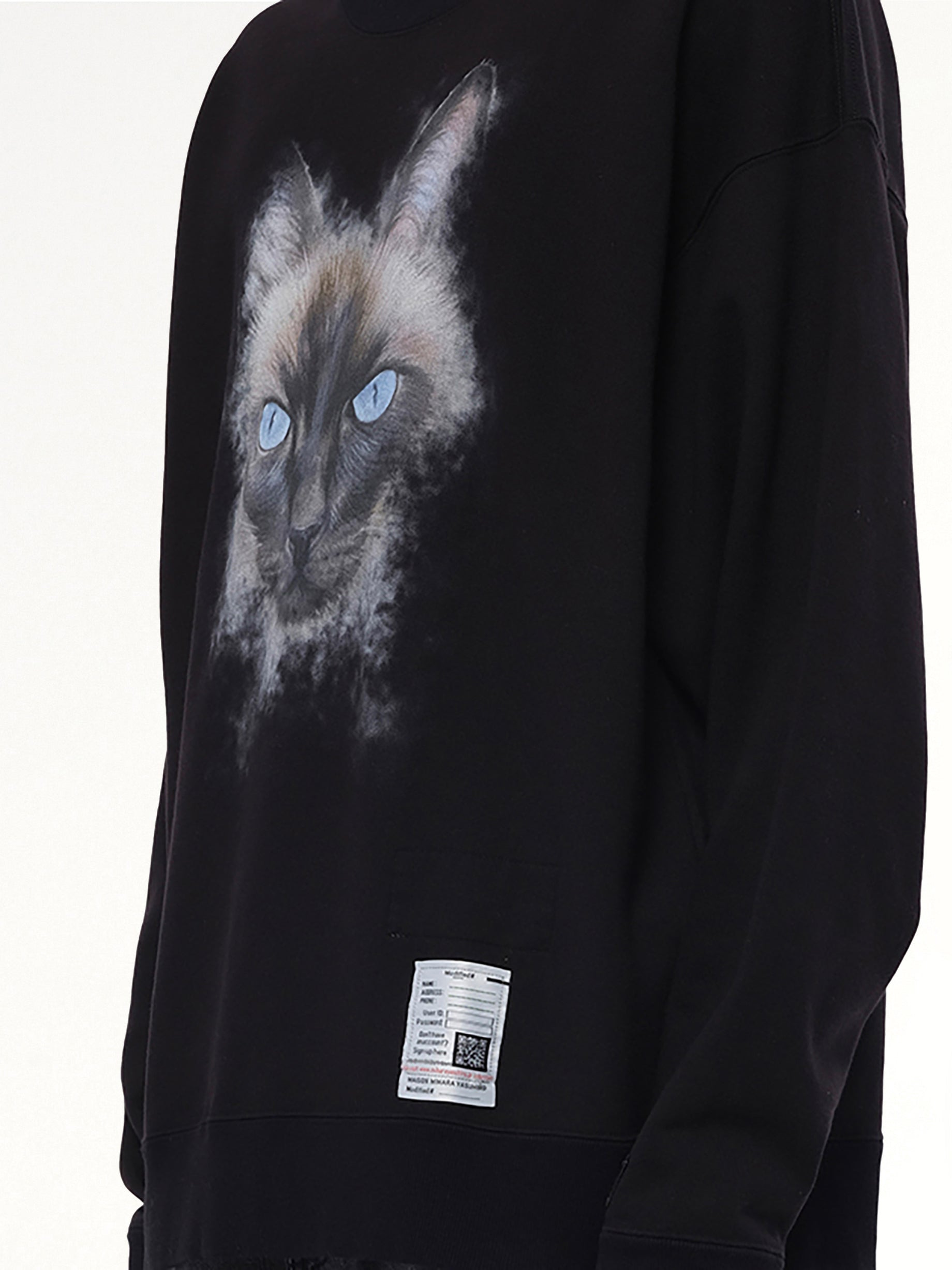 Cat Printed Pullover in Black - 3
