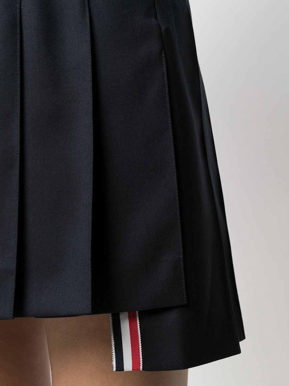 dropped back mini pleated skirt - 5