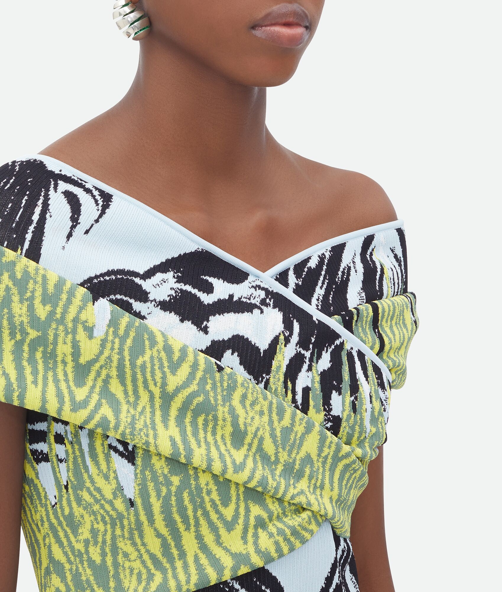 Graphic Viscose Jacquard Top - 4