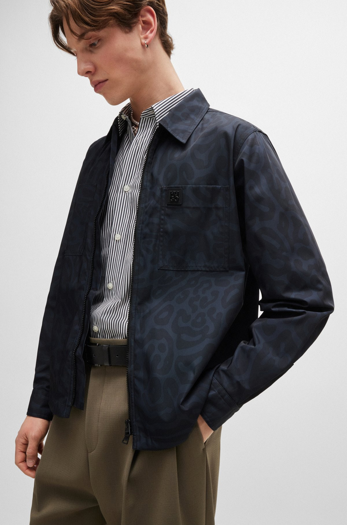 OVERSIZE-FIT SHIRT JACKET IN ANIMAL-PRINT CANVAS - 6