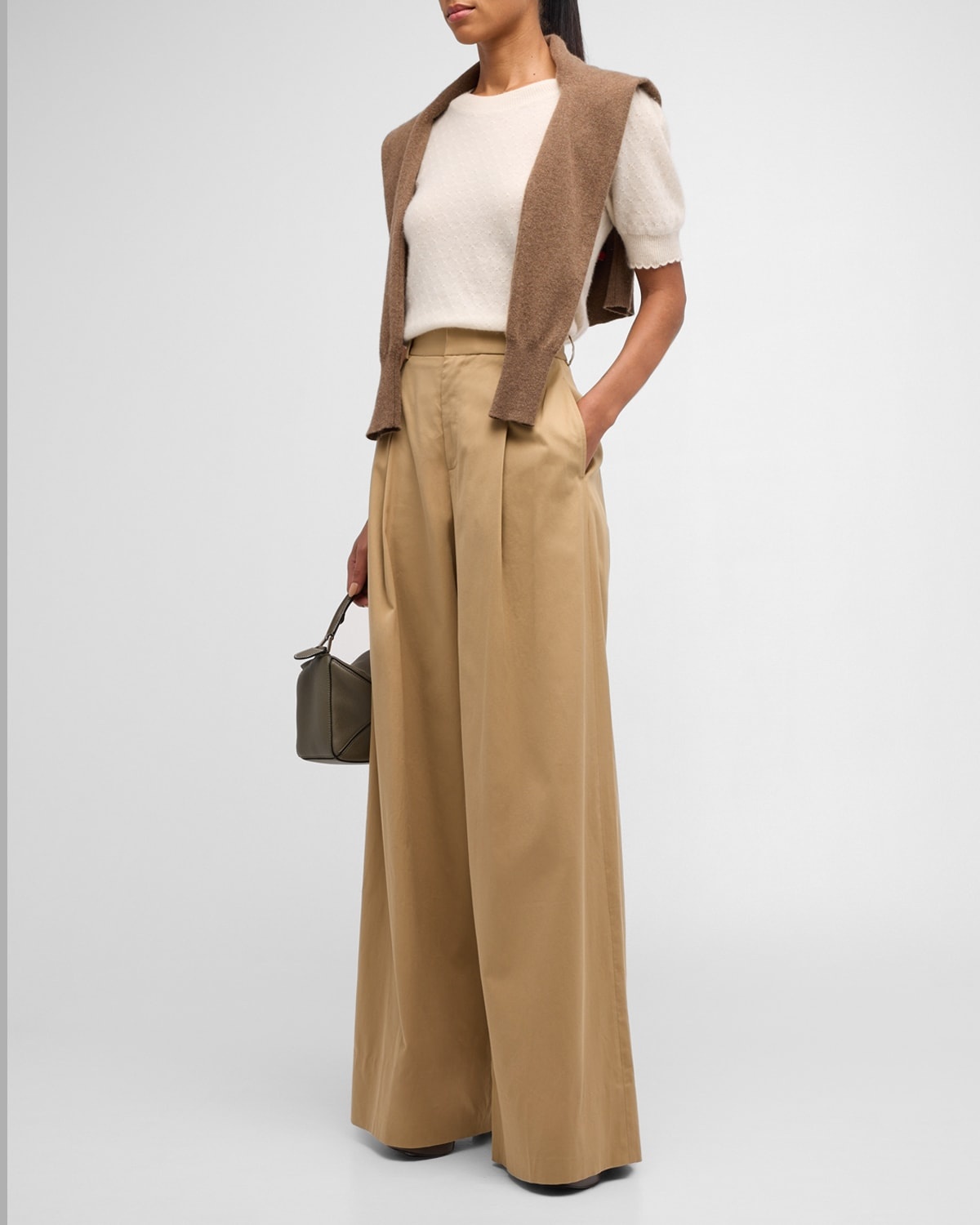 Pleated Wide-Leg Pants - 3