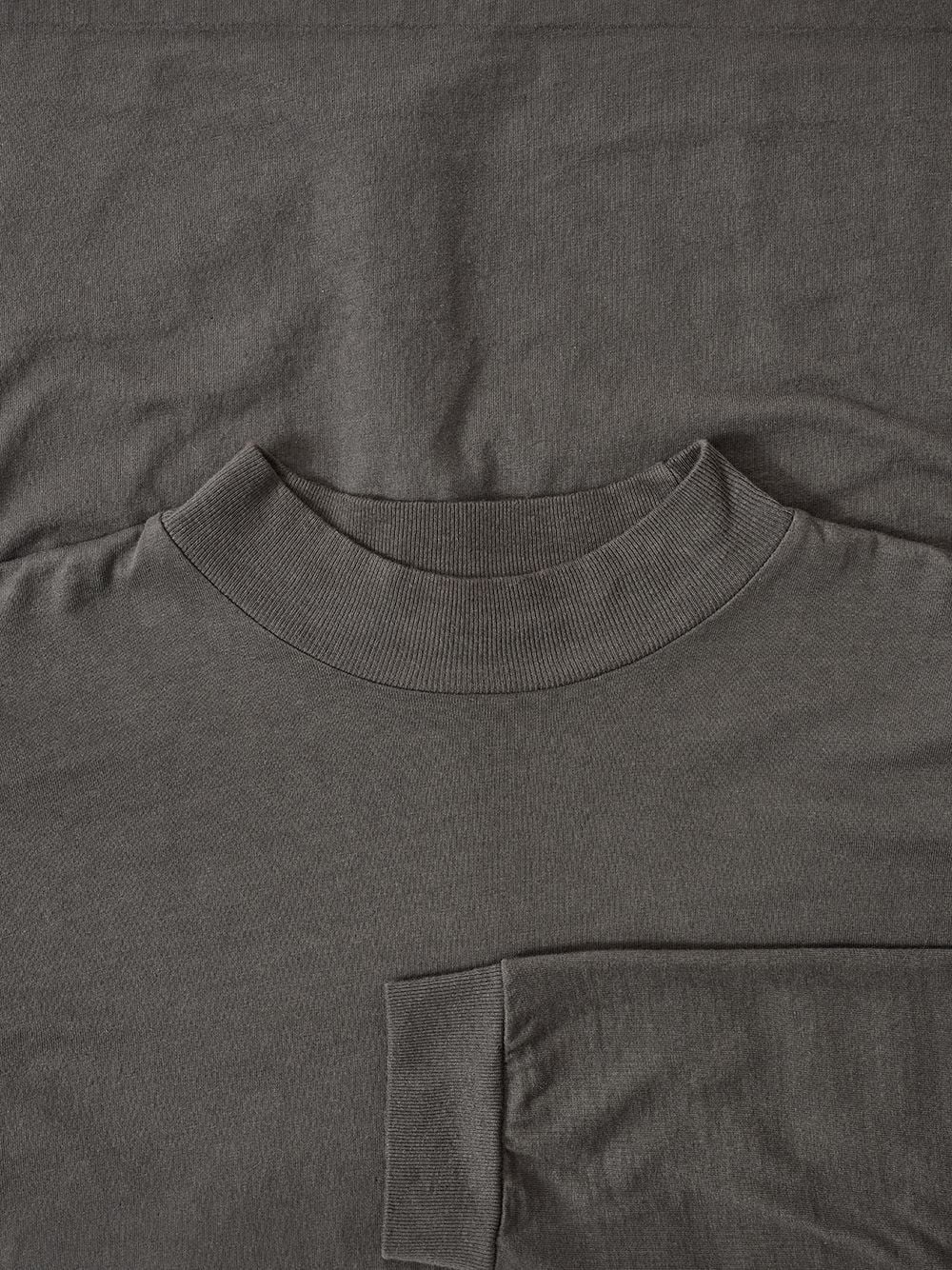 mock neck T-shirt - 5