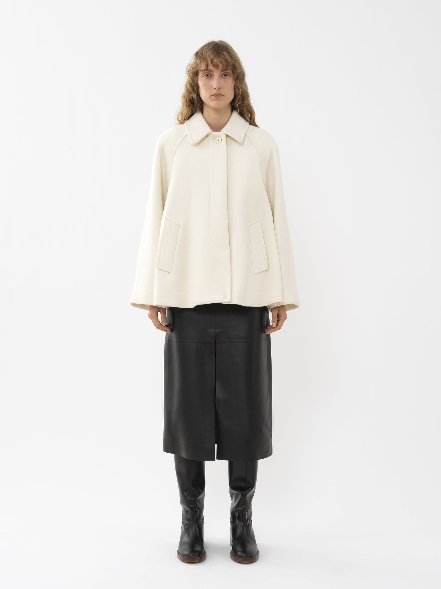 SHORT CAPE COAT - 4