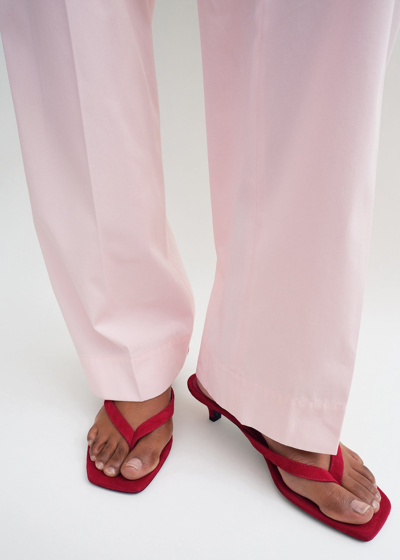 Totême Suede heeled flip flops scarlet outlook