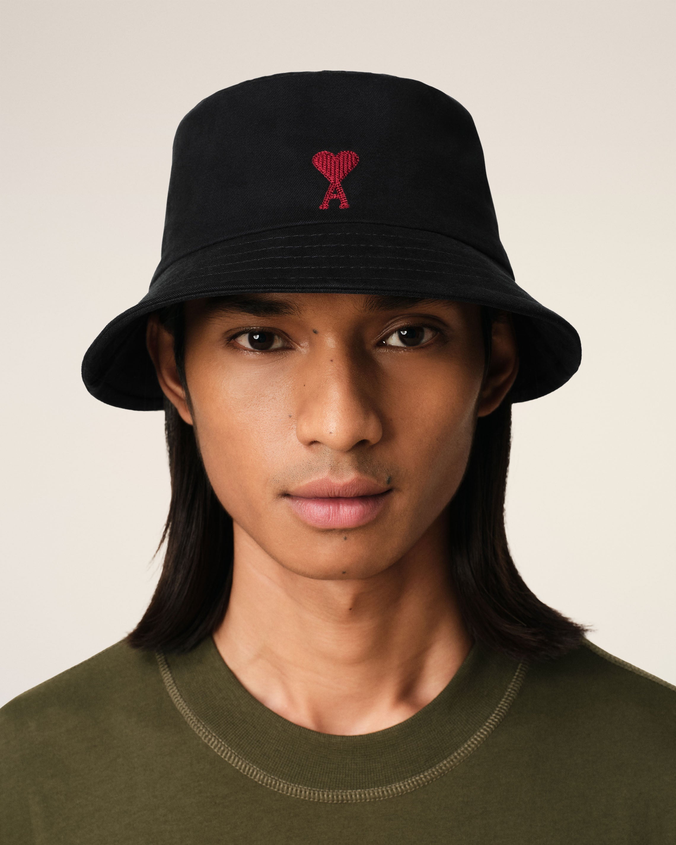 RED AMI DE COEUR EMBROIDERY BUCKET HAT - 2