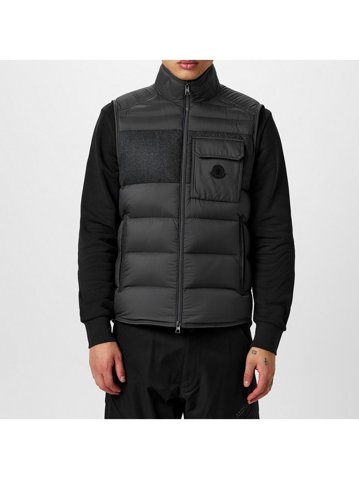 Moncler ESTAGNOUS DOWN GILET | cruisefashion | REVERSIBLE