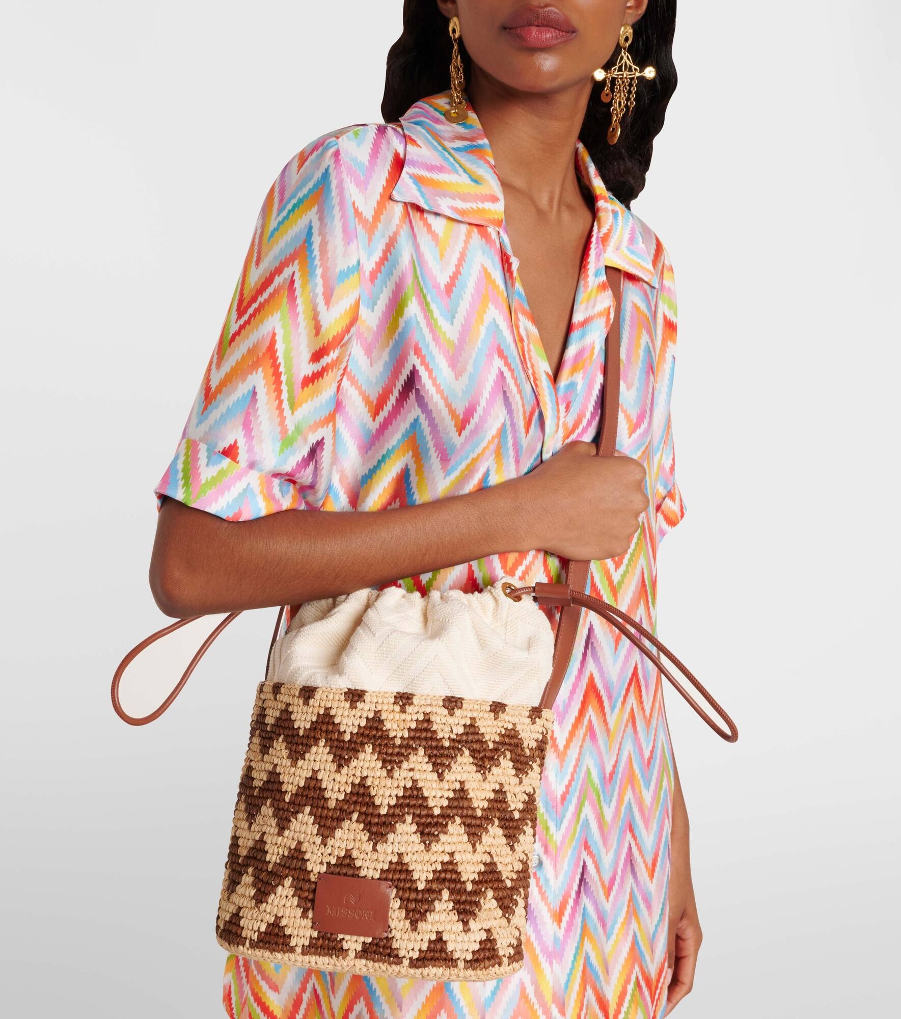 Zigzag Medium raffia bucket bag - 2