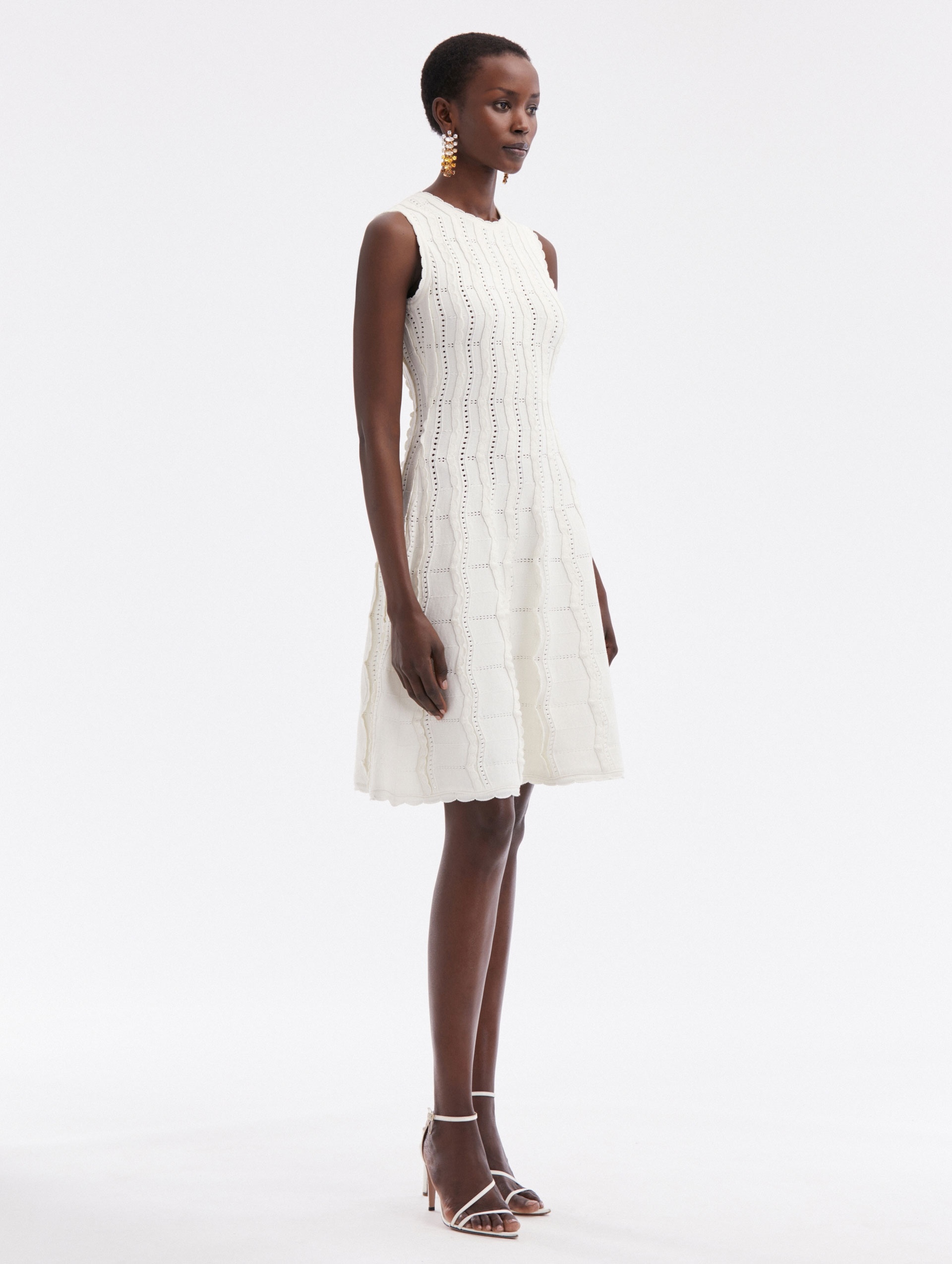 WAVE KNIT FIT & FLARE DRESS - 3