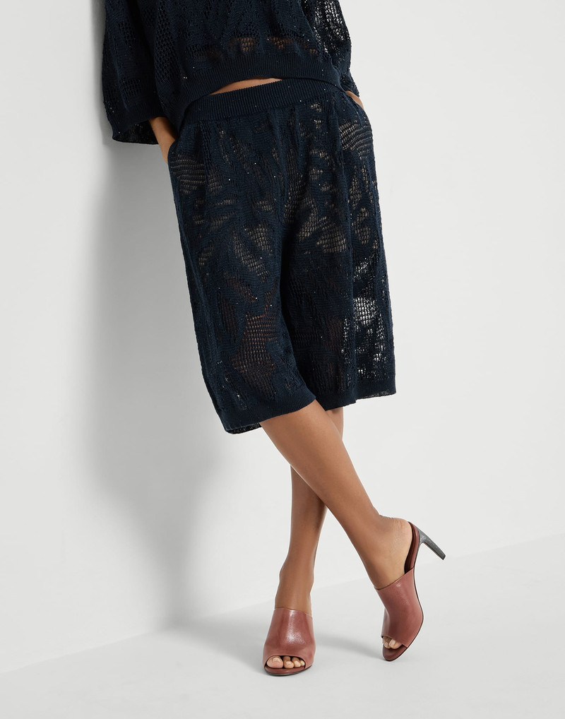 Dazzling water lillies Bermuda shorts in linen and cotton 5