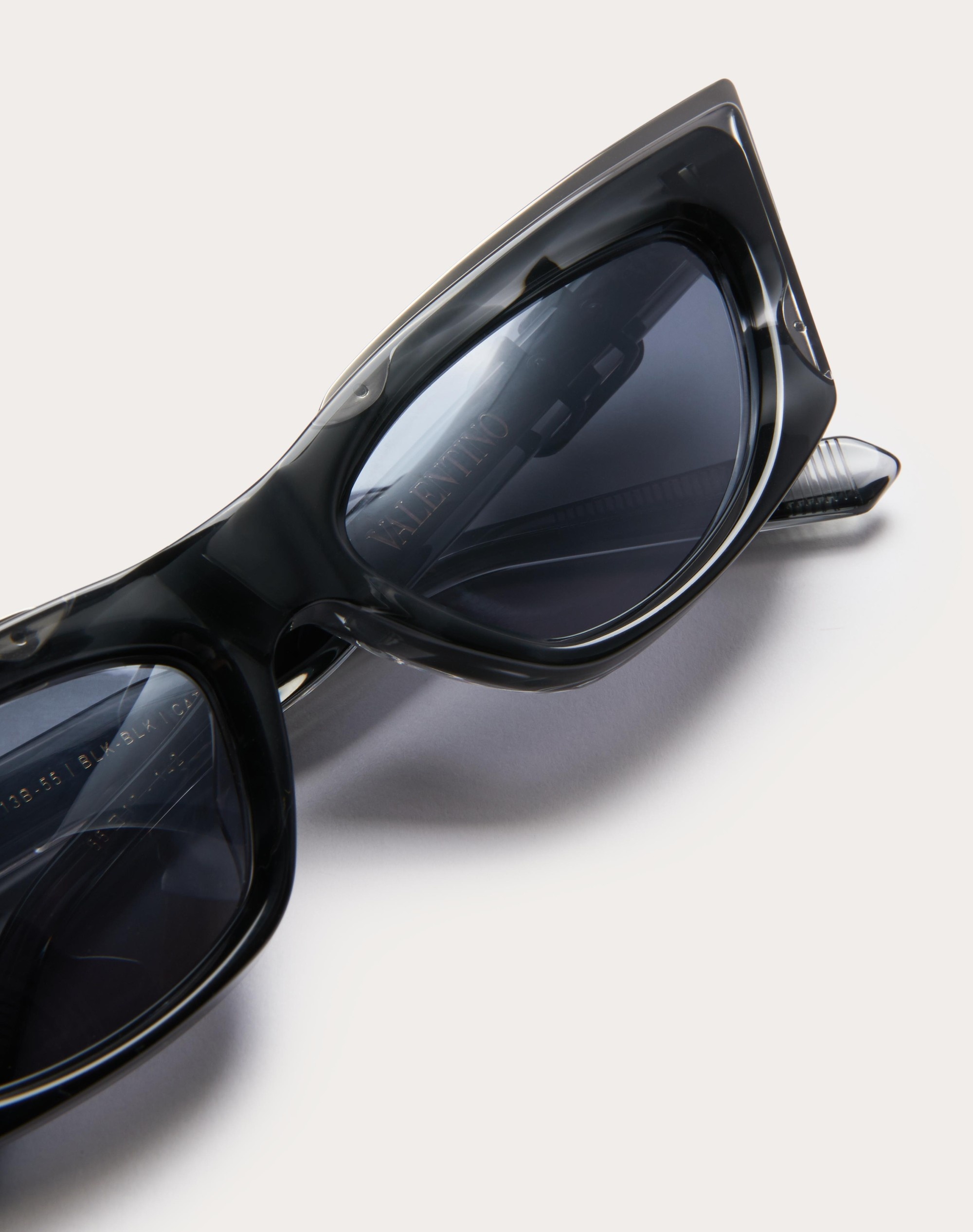 V - GOLDCUT I SCULPTED THICKSET ACETATE FRAME WITH TITANIUM INSERT - 4