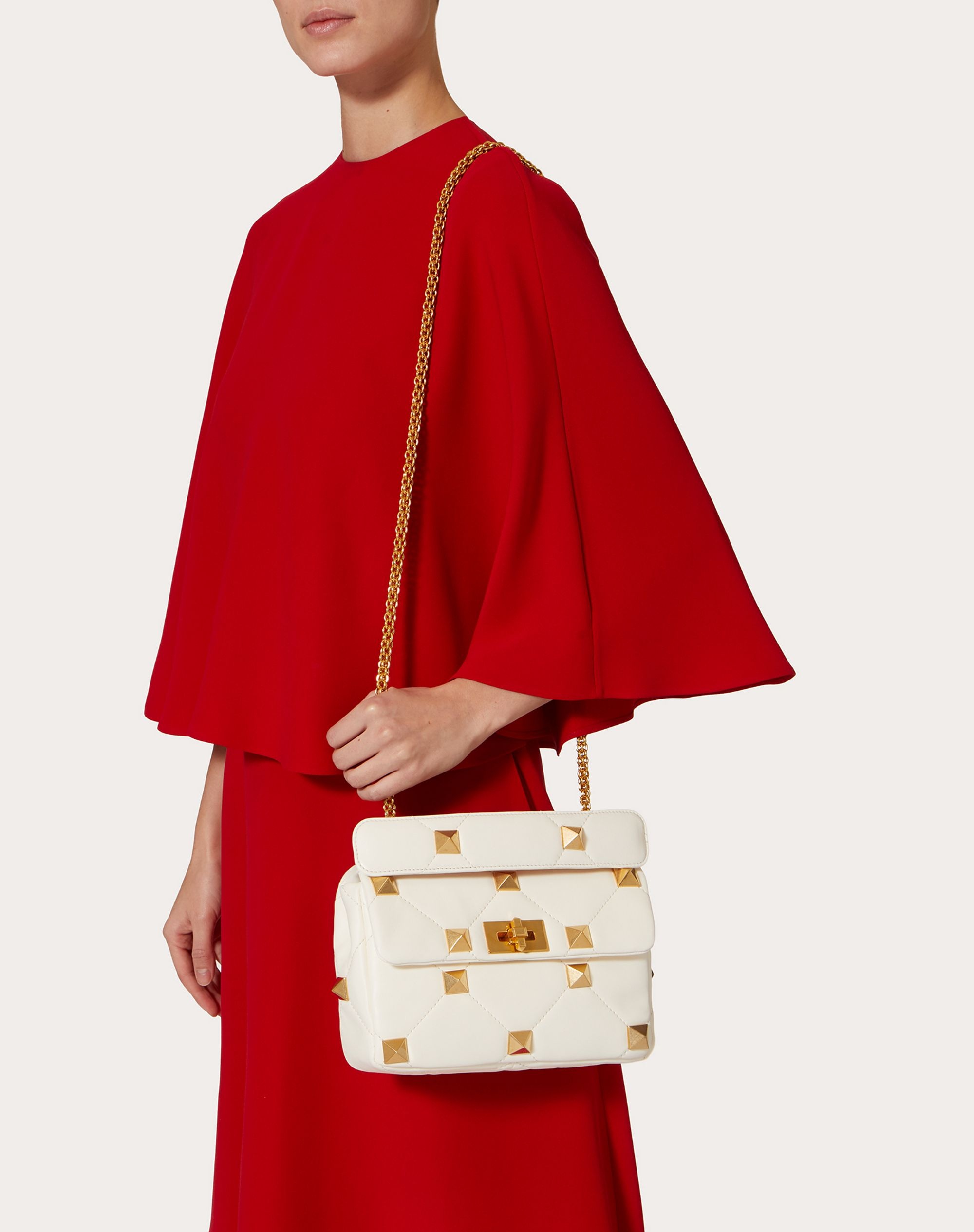 Valentino Garavani Medium Roman Stud The Shoulder Bag in Nappa with Chain Woman Ivory Onesize