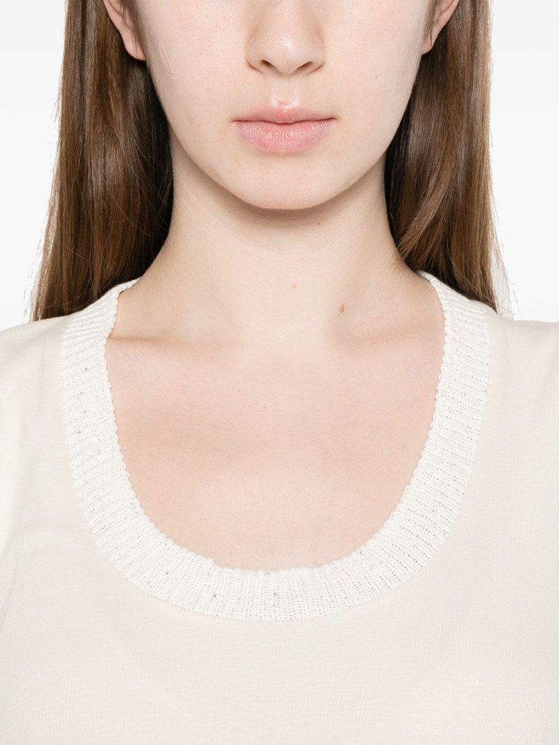 round-neck top 5