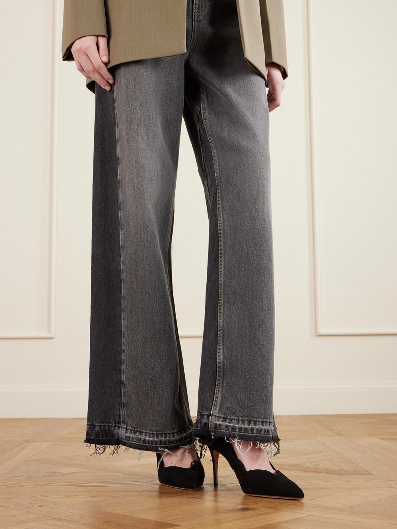 AQUAZZURA Petal 85 Scalloped Suede Pumps outlook