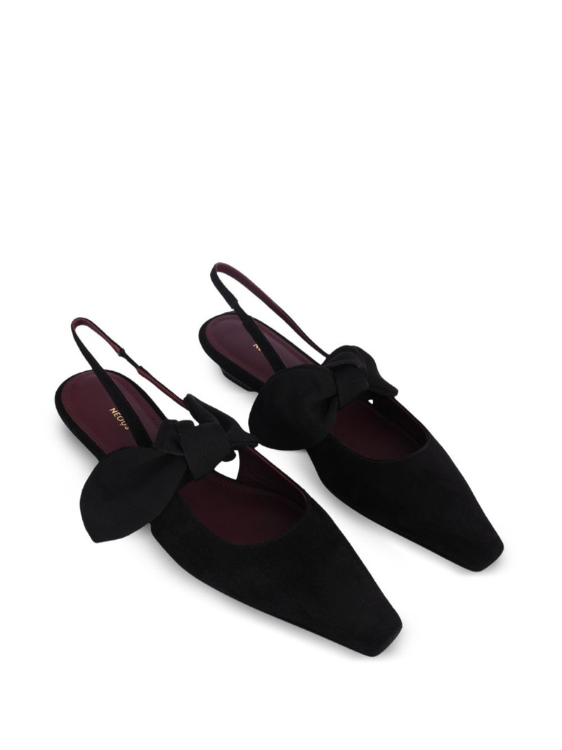 NEOUS Uba suede pumps outlook