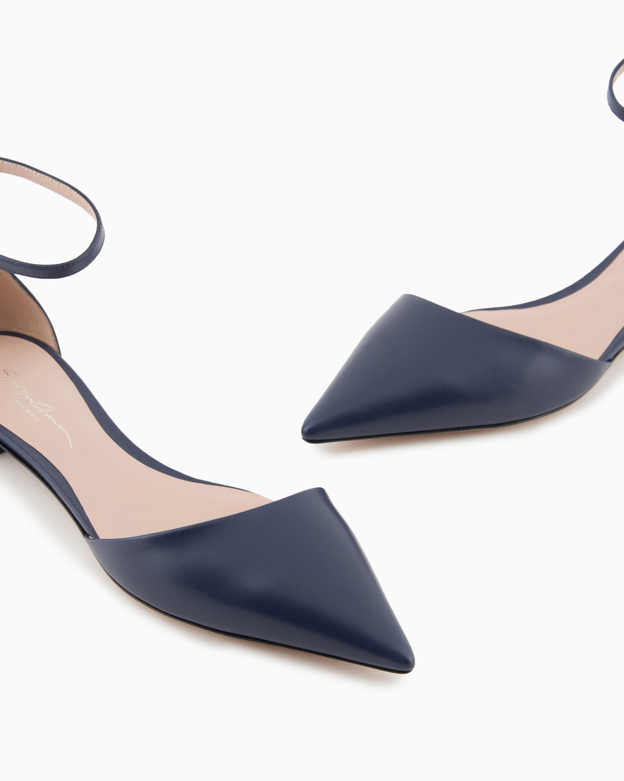 Leather ballerinas with strap - 5