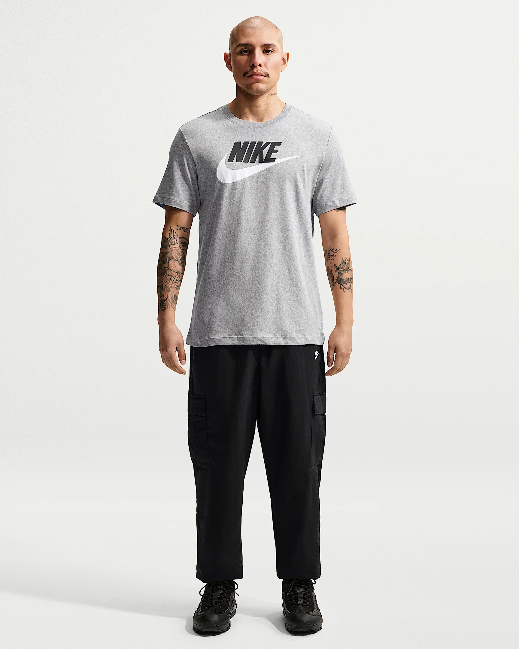 Nike Club Men's Woven Cargo Pants - 1