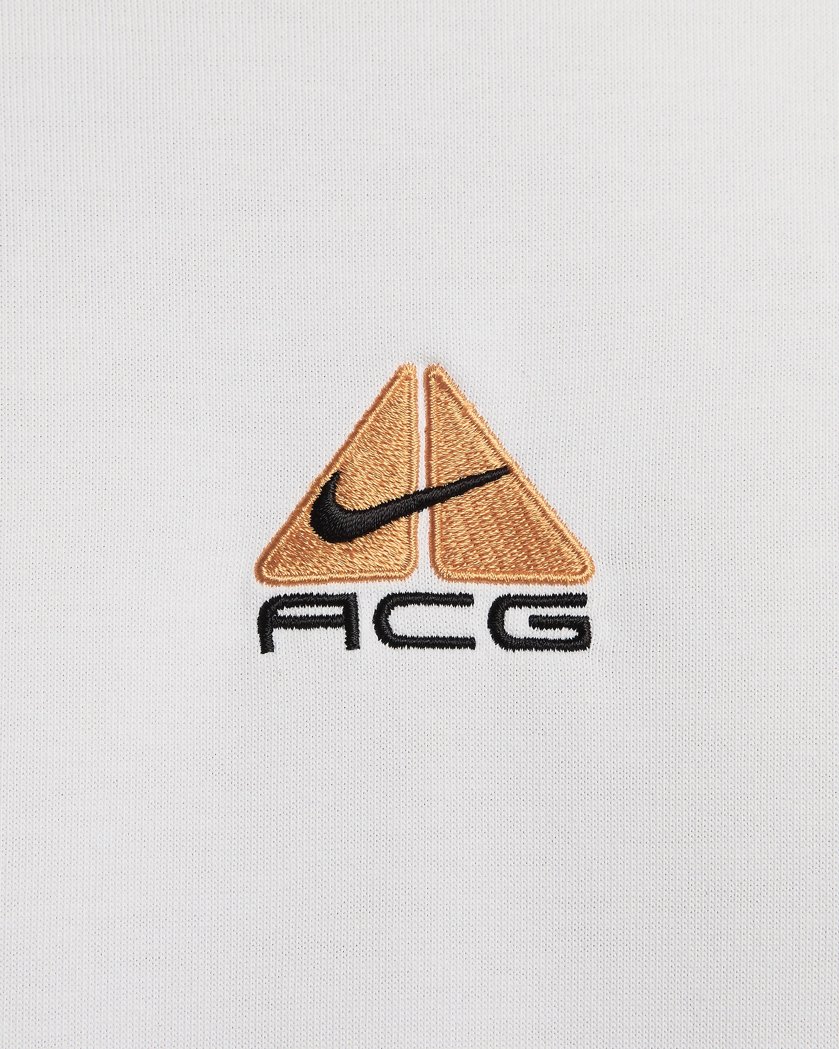 Nike ACG Men's T-Shirt - 9
