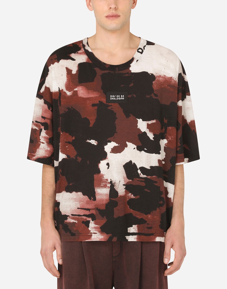 Camouflage-print cotton t-shirt with patch - 1