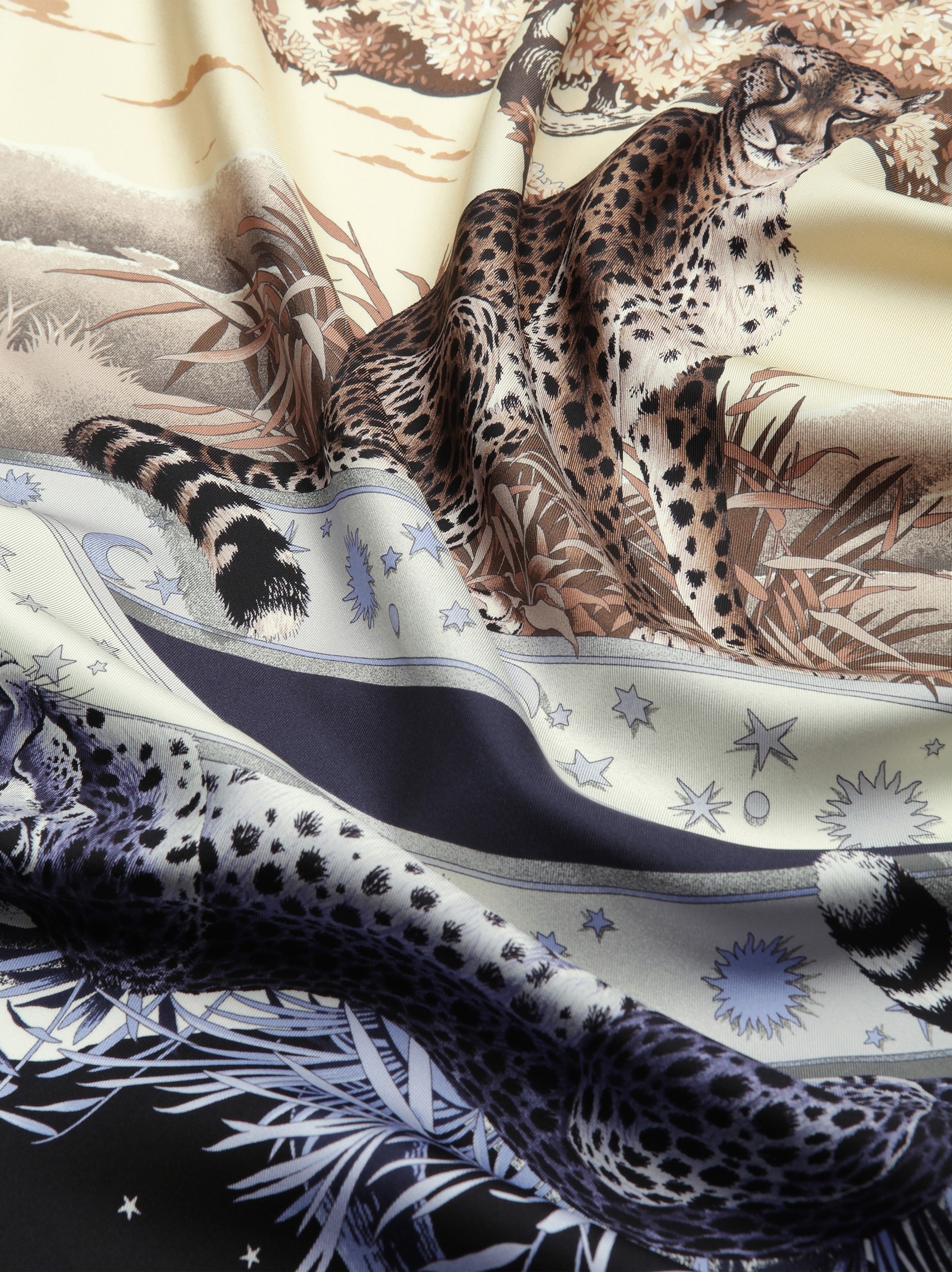 Day & Night print silk foulard - 4