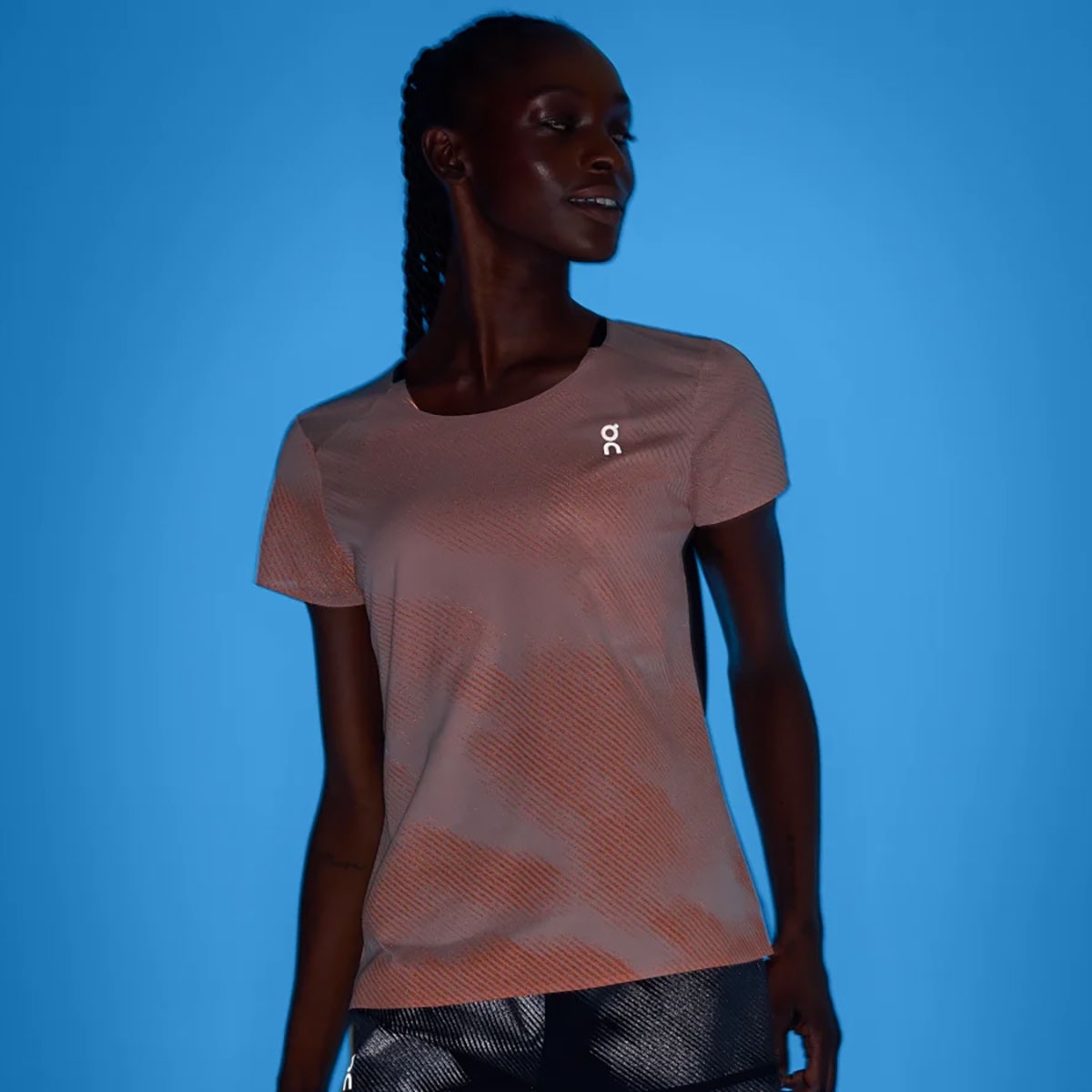 ON Performance-T Lumos Shortsleeve - 3