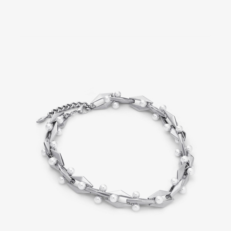 Diamond Chain Necklace
Antique Silver Finish Pearl Necklace 3