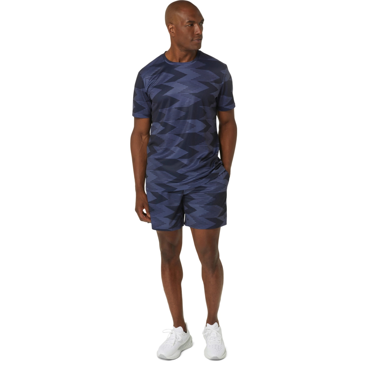 SEASONAL ALL OVER PRINT 7IN SHORTS - 6