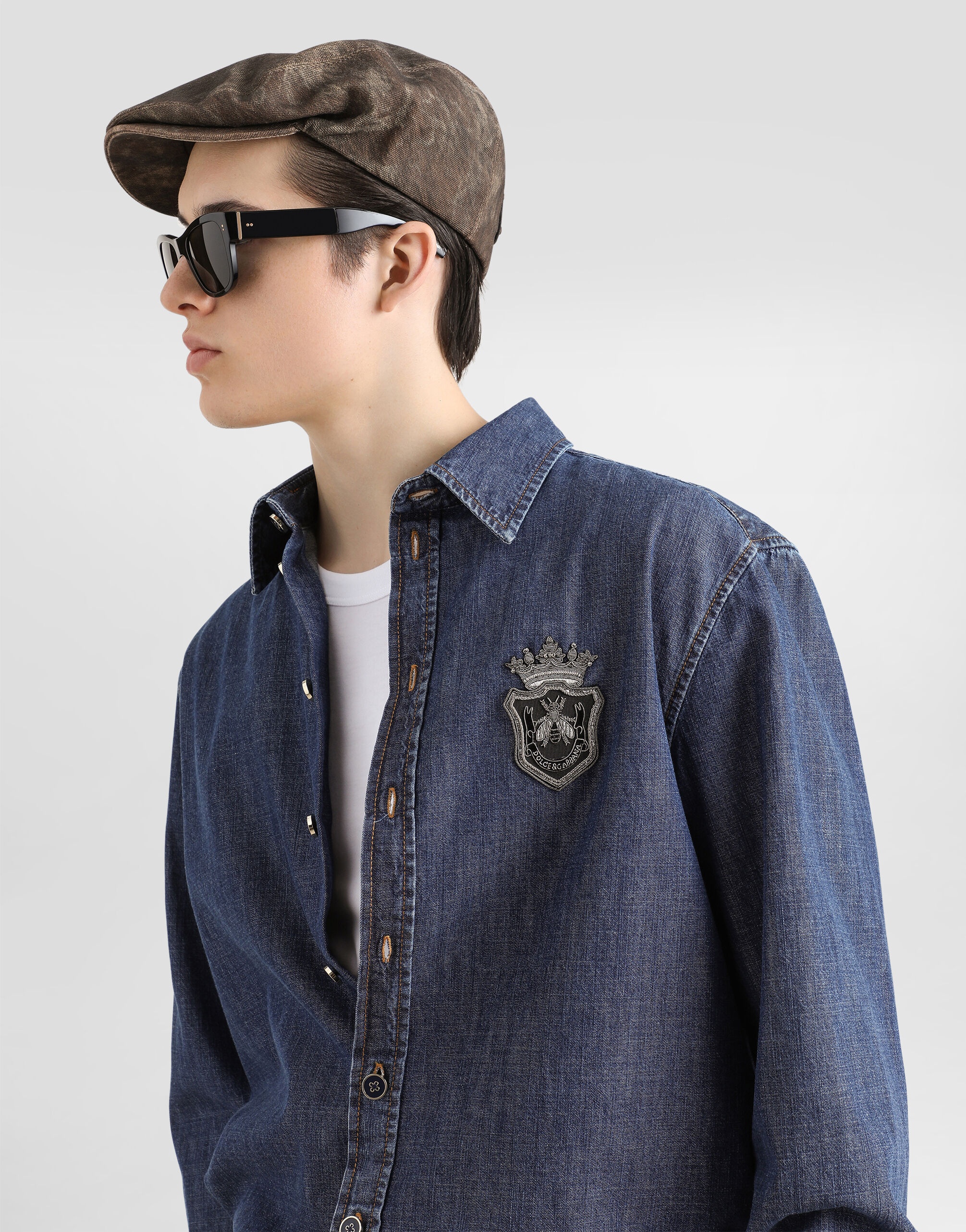 Denim shirt with heraldic emblem - 4