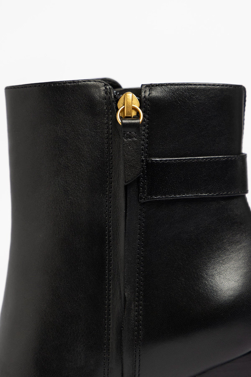 Alicia Low Boot Black Leather 4