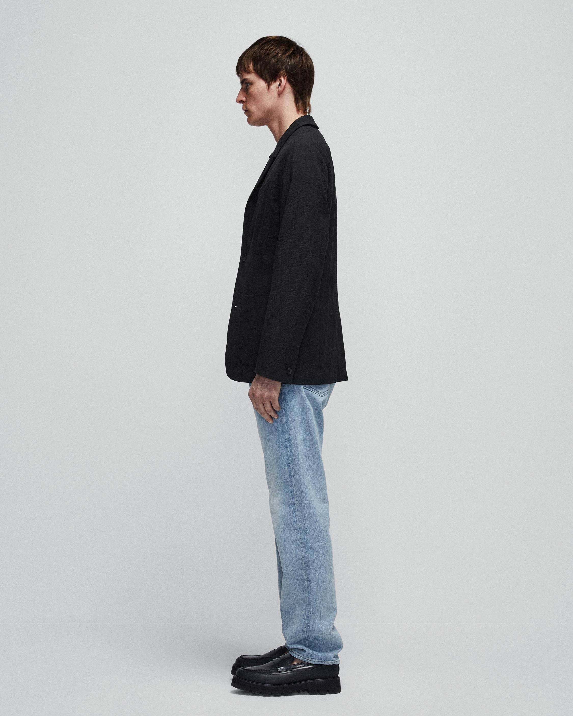 Linden Blazer
Stretch Seersucker Blazer - 5