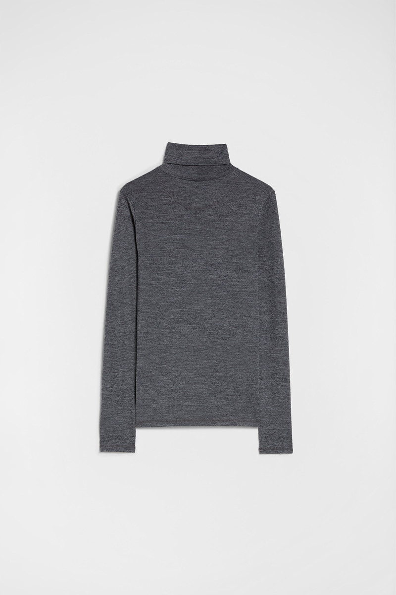 High-Neck T-Shirt 5