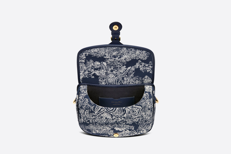 Medium Dior Bobby Bag 3