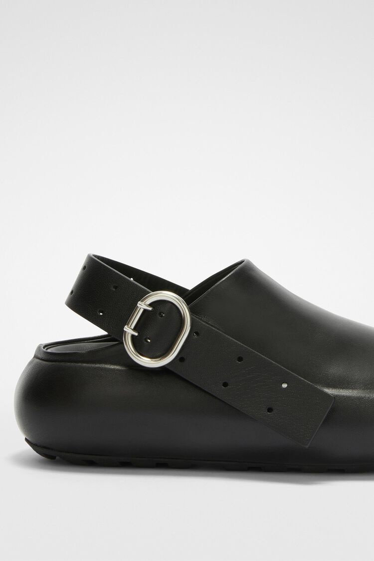Clogs - 6
