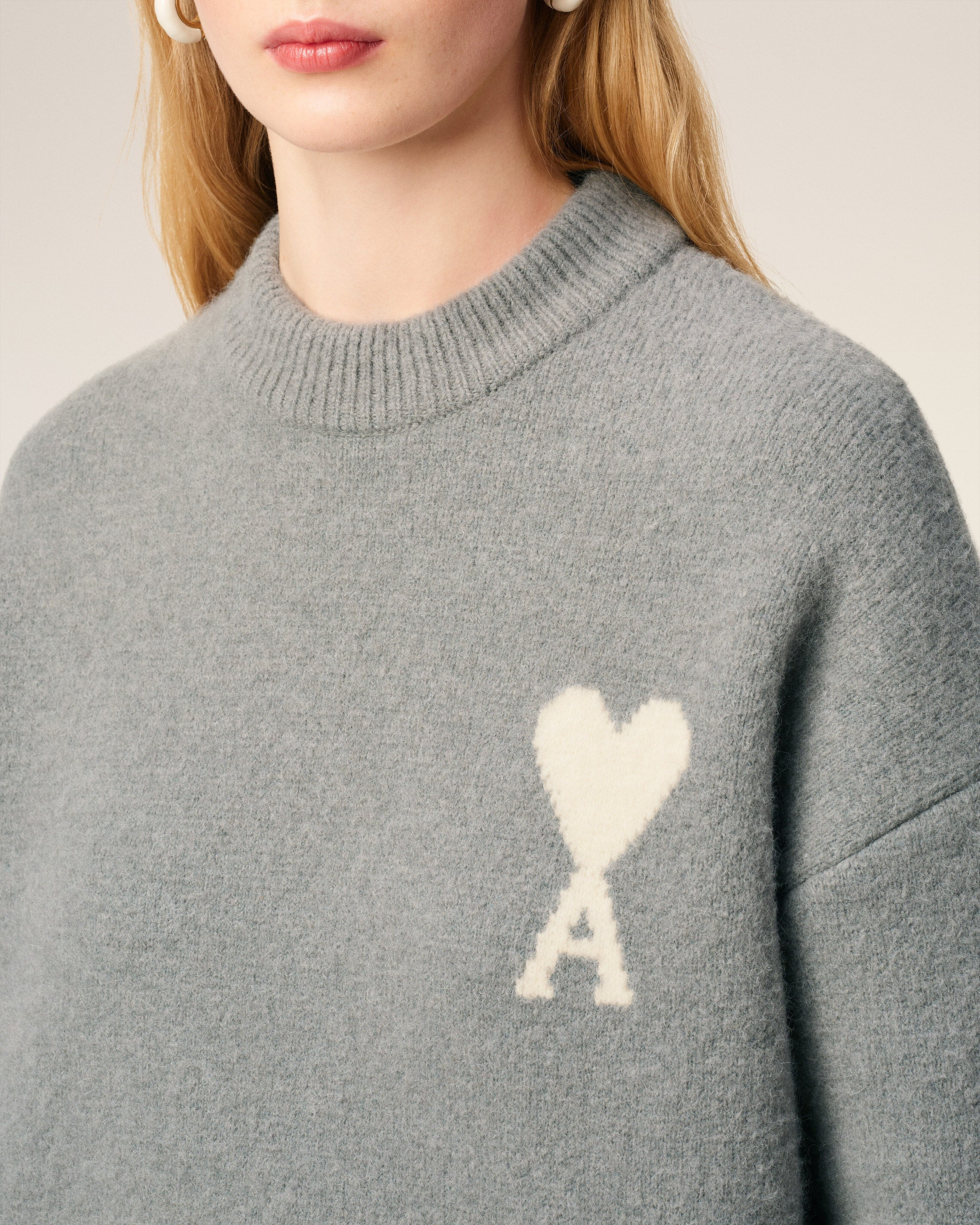 GREY ALPACA AMI DE COEUR CREWNECK SWEATER - 4