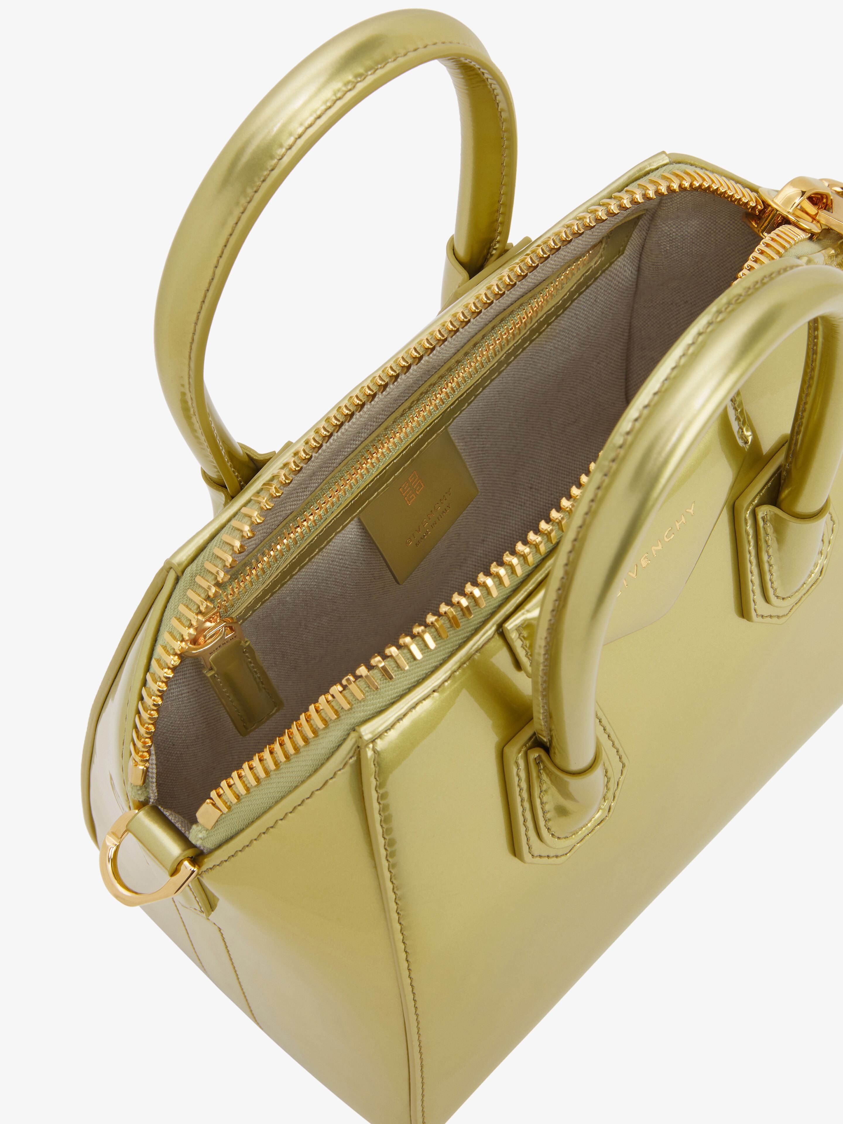 MINI ANTIGONA BAG IN PATENT EFFECT LEATHER - 5