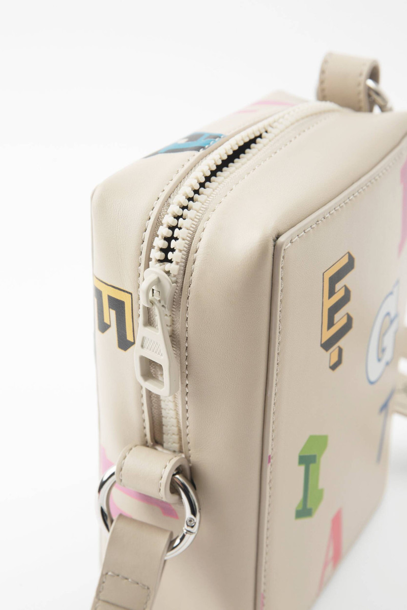 Cubic Monogram Leather Pouch 5