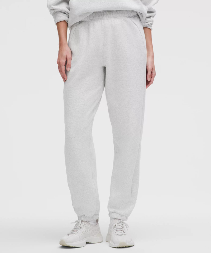 Scuba Mid-Rise Oversized Jogger *Short 1