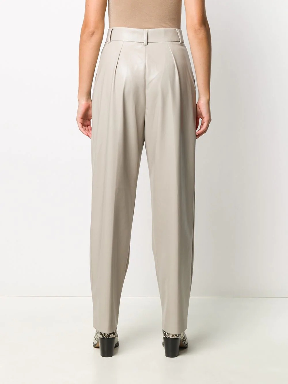 faux-leather pleated trousers - 4