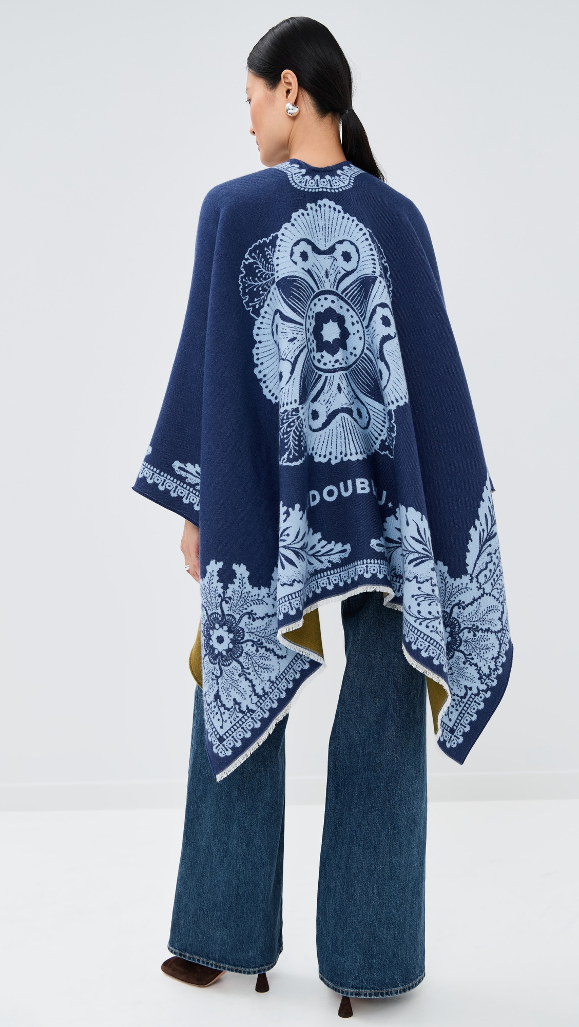 Poncho - 2