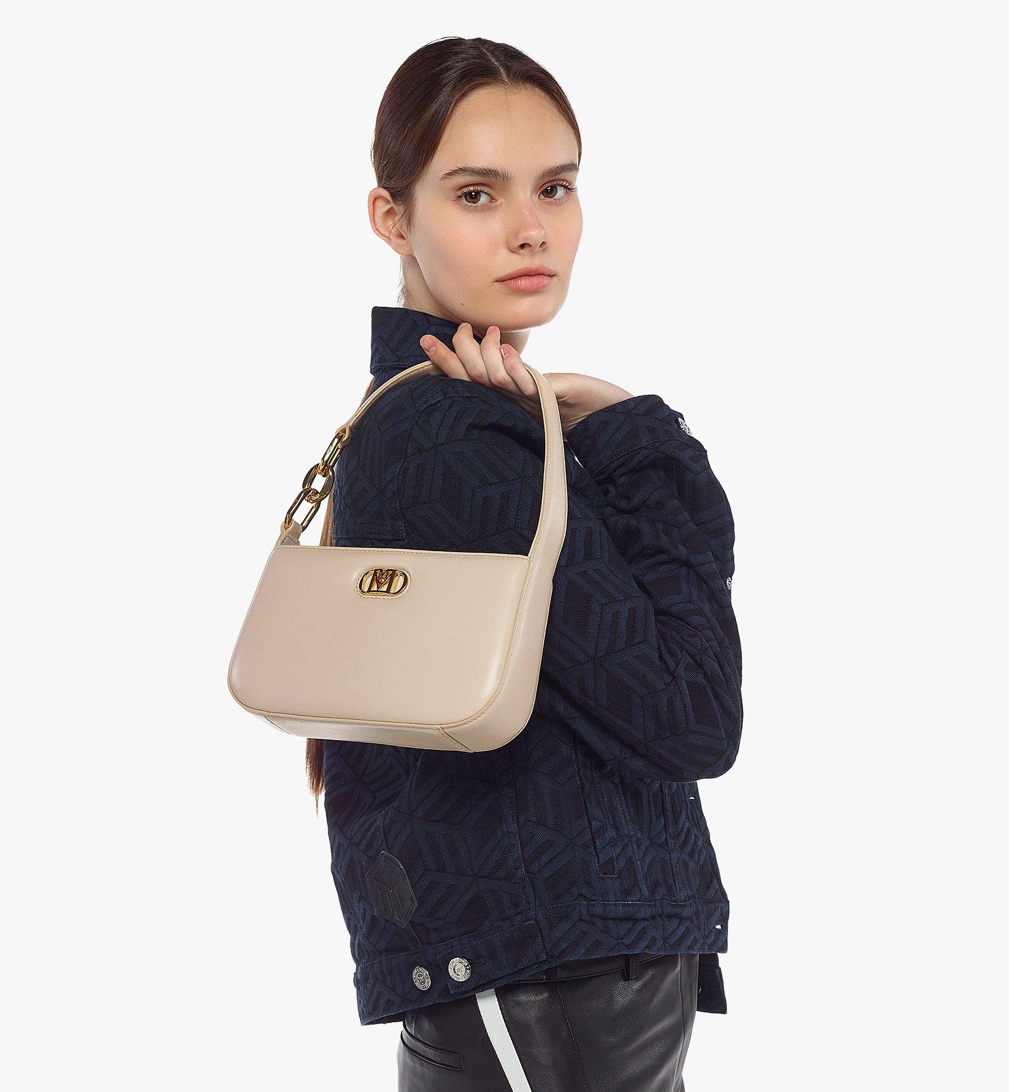 Mode Travia Shoulder Bag in Lamb Nappa Leather - 6